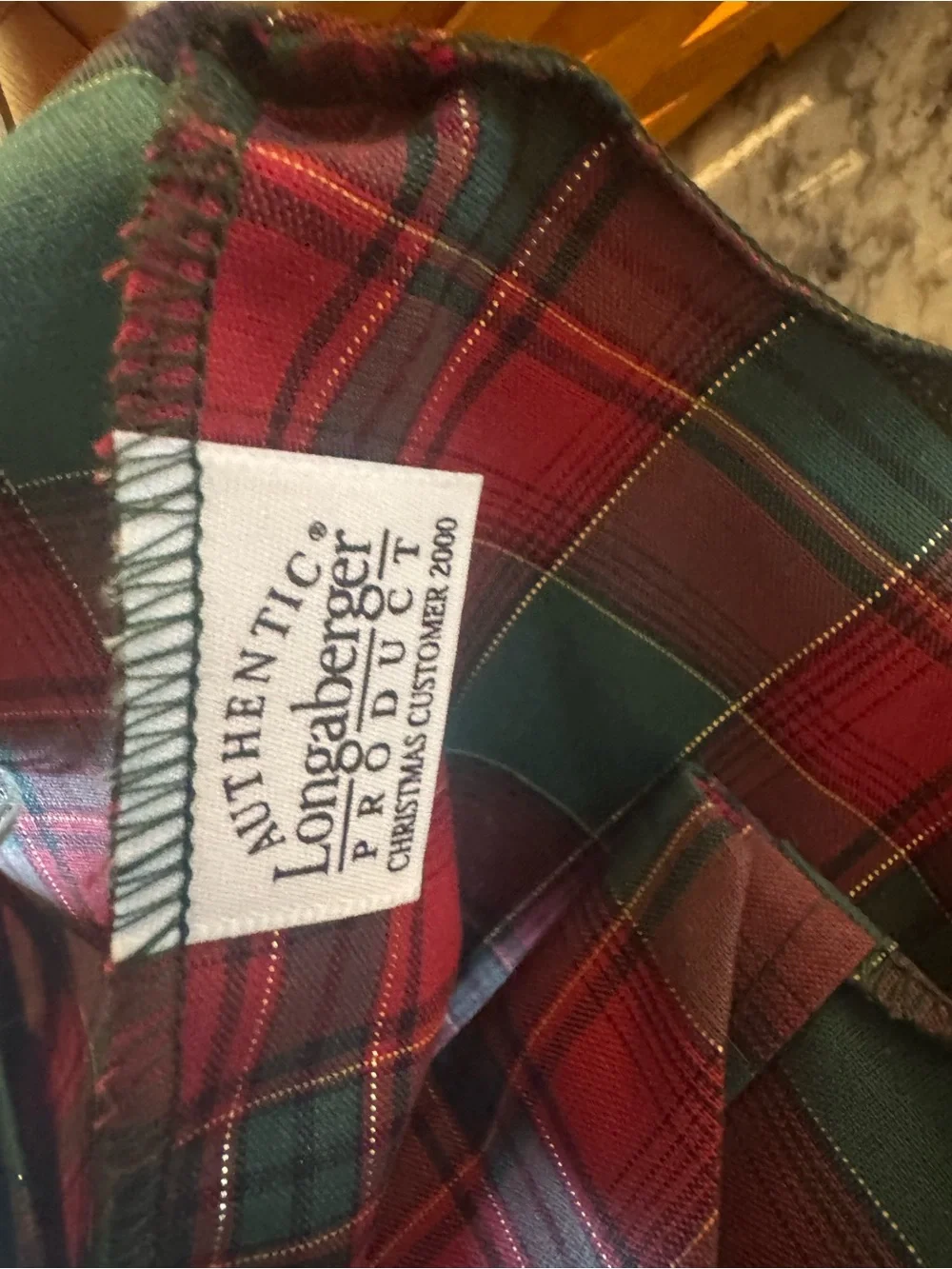 Longaberger Natural Brown Basket with Green Accent and Plaid Liner